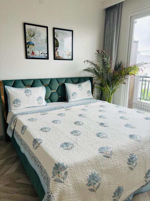 Handblocked Printed Quilted Bedcover with 2 Quilted Pillow Covers